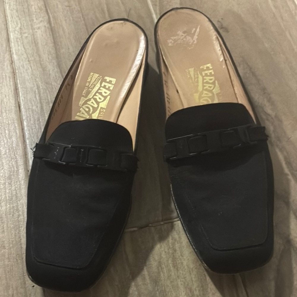 Salvatore Ferragamo Women's Black Mule Loafers Logo Buckle Shoes Size 7.5